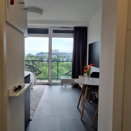Sleep With The View Apartman