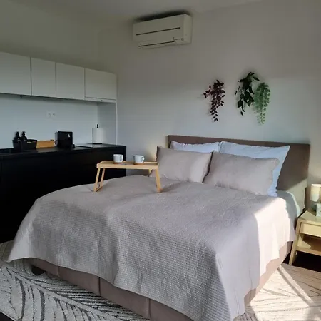 Sleep With The View * Μπρατισλάβα